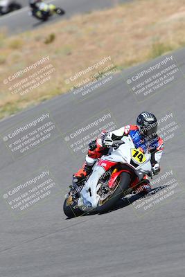 media/Oct-14-2023-TrackXperience (Sat) [[0517685739]]/Level 3/session 4 turn 6/